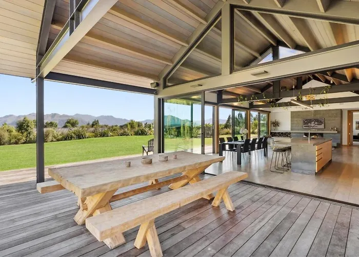 Ferienhaus Luxury 4 Bedroom