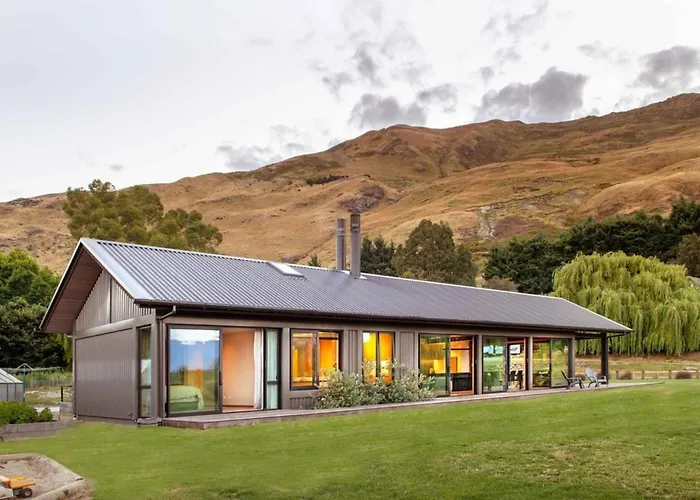 Luxury 4 Bedroom Ferienhaus *